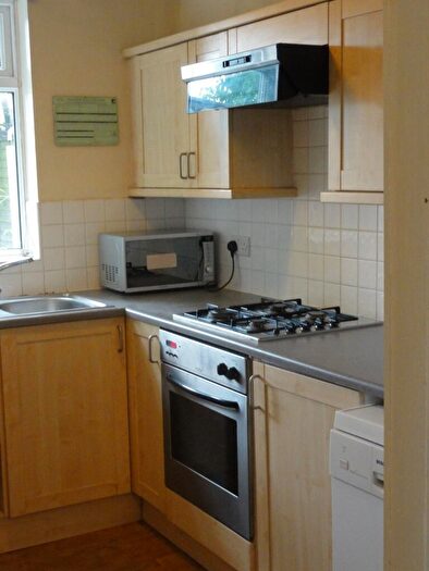 4 Bedroom House To Rent In Vincent Road, Sheffield, S7