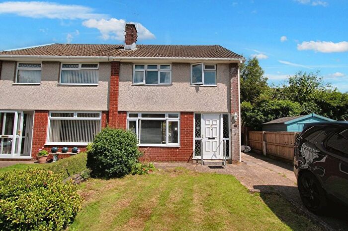 3 Bedroom Semi-Detached House For Sale In Cyncoed Close, Dunvant, Swansea, SA2
