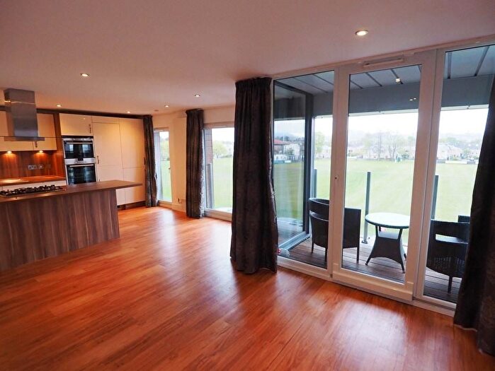 2 Bedroom Flat To Rent In Bangholm Terrace, EH3