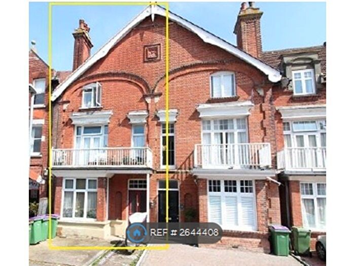 1 Bedroom Flat To Rent In Douglas Avenue, Hythe, CT21