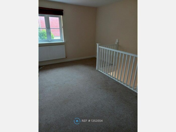 1 Bedroom Semi-Detached House To Rent In Heol Mynydd Bychan, Cardiff, CF14