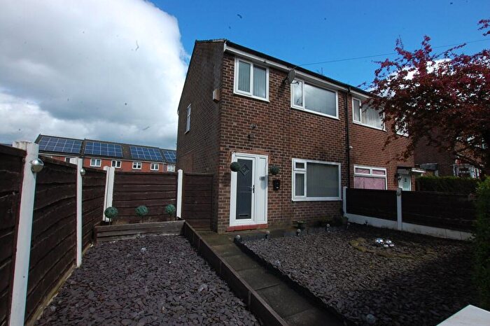 2 Bedroom Semi Detached House To Rent In Whiteley Street, Chadderton, Oldham, Greater Manchester, OL9