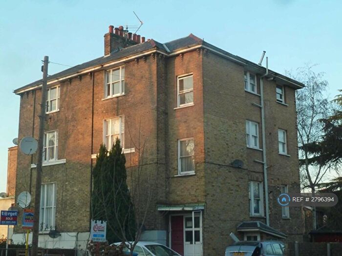 2 Bedroom Flat To Rent In Church St, London, N9