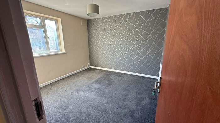 5 Bedroom End Of Terrace House To Rent In Shelley Road, Oxford, OX4