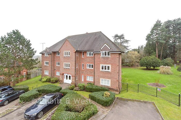 2 Bedroom Apartment For Sale In Highacre, Dorking, Surrey, RH4