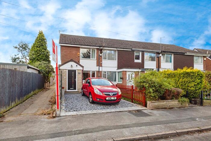 2 Bedroom End Of Terrace House For Sale In Melanie Drive, Stockport, Greater Manchester, SK5