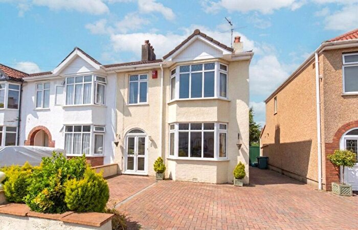 3 Bedroom End Of Terrace House For Sale In Tuffley Road, Bristol, BS10