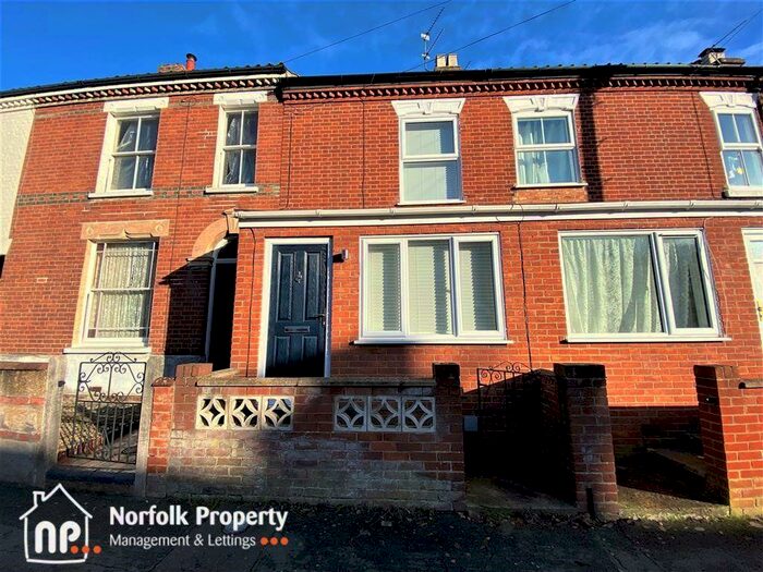 2 Bedroom Terraced House To Rent In Golden Triangle, NR2