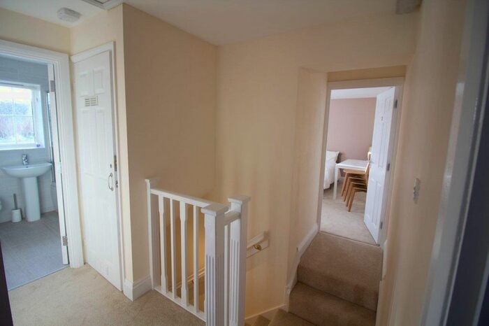 4 Bedroom Town House To Rent In Bushelton Close, Coventry, CV1