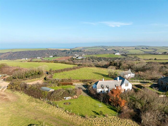 4 Bedroom Detached House For Sale In Bude, EX23