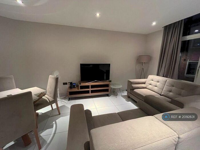 2 Bedroom Flat To Rent In Butts Court, Leeds, LS1