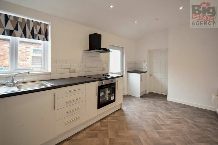 2 Bedroom Flat To Rent In Chester Road West (Flat), Shotton, Deeside, CH5