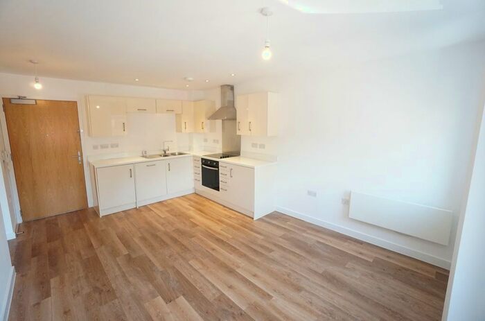 1 Bedroom Flat To Rent In Cheap Street, Newbury, RG14