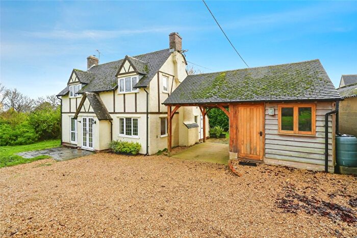 4 Bedroom Detached House To Rent In Fifield, Oxfordshire, OX7