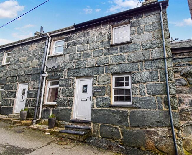 2 Bedroom House For Sale In Trawsfynydd, LL41