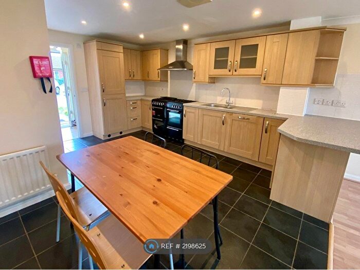 5 Bedroom End Of Terrace House To Rent In Wordsworth Road, Bristol, BS7