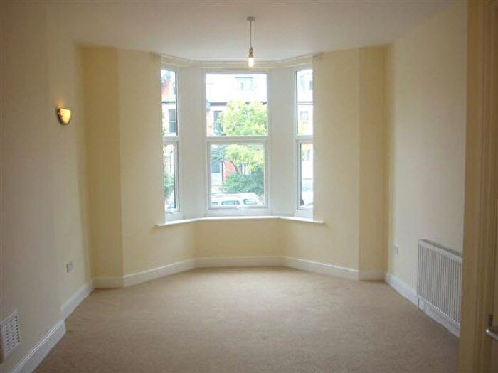 2 Bedroom Flat To Rent In Marmora Road, London, SE22