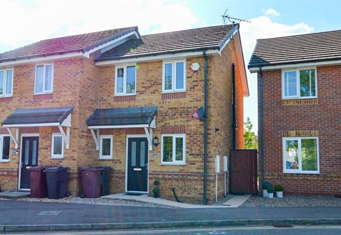 2 Bedroom Semi-Detached House For Sale In Ravenshorn Way, Renishaw, Sheffield, S21