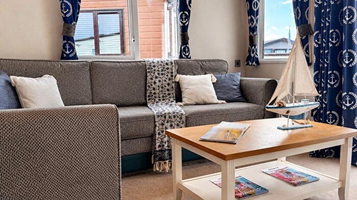 2 Bedroom Park Home For Sale In Amble Links Holiday Park – Northumberland, NE65