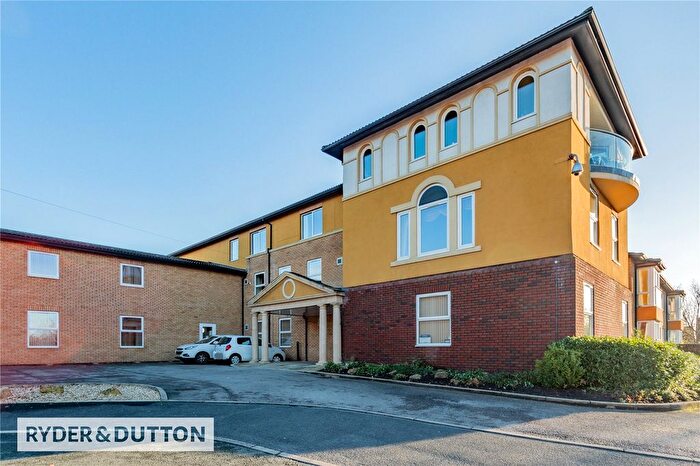 2 Bedroom Flat For Sale In Sienna Court, Chadderton, Oldham, Greater Manchester, OL9