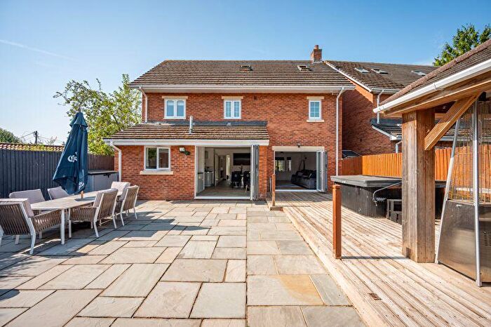 6 Bedroom Detached House For Sale In Poplars Court, Abergavenny, NP7