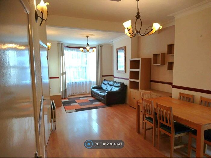 2 Bedroom Terraced House To Rent In Hubert Road, London, E6