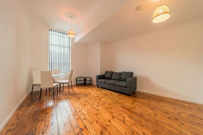 2 Bedroom Flat To Rent In George Street, City Centre, Sheffield, S1