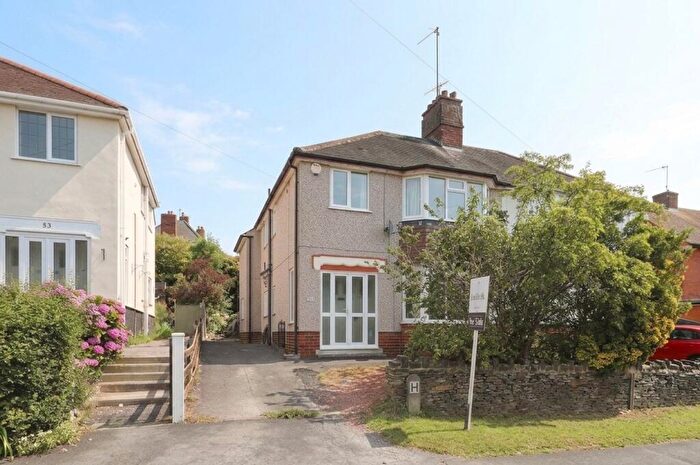 4 Bedroom Semi-Detached House For Sale In Rhodes Avenue, Newbold, S41