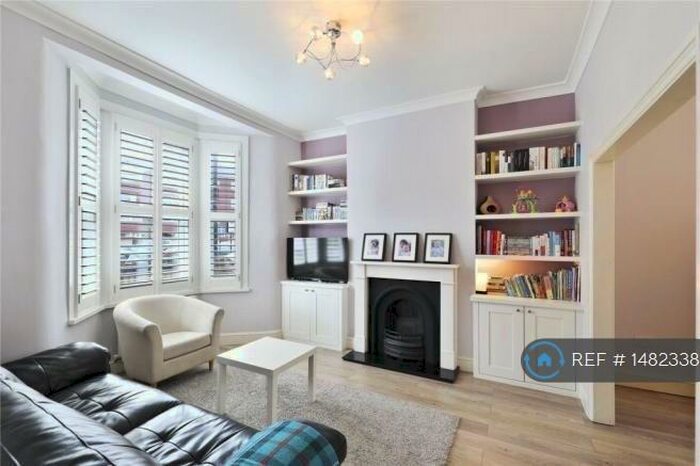 3 Bedroom Terraced House To Rent In Vicarage Lane, London, E15