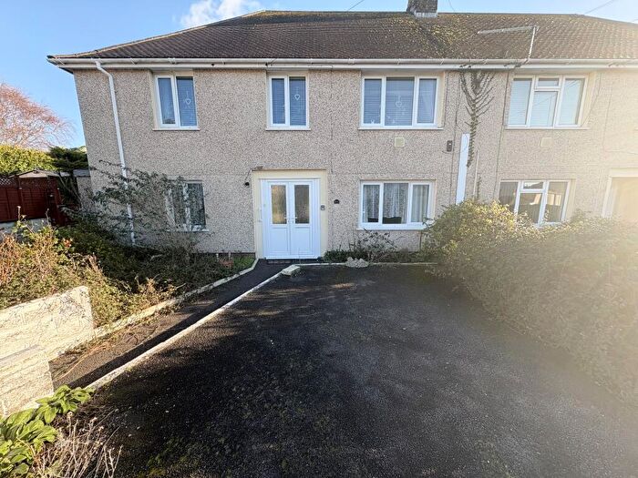 2 Bedroom Flat To Rent In Castle Road, Rhoose, CF62