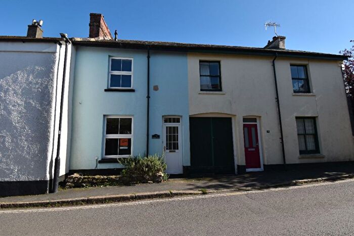 2 Bedroom Cottage To Rent In Pound Street, Moretonhampstead, Newton Abbot, TQ13