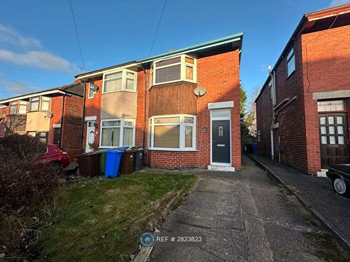 2 Bedroom Semi-Detached House To Rent In Handsworth Avenue, Sheffield, S9