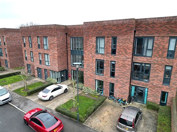 1 Bedroom Flat For Sale In Waddington House, Barnes Wallis Way, Bricket Wood, St. Albans, Hertfordshire, AL2