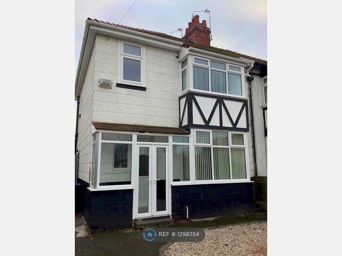 3 Bedroom Semi-Detached House To Rent In Chester Avenue, Thornton-Cleveleys FY5