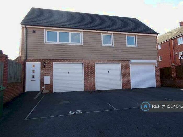 2 Bedroom Flat To Rent In Ilsley Road, Basingstoke, RG24