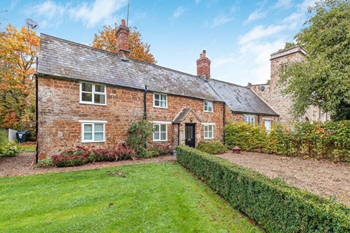 2 Bedroom Cottage To Rent In Church Road, Nether Worton, OX7