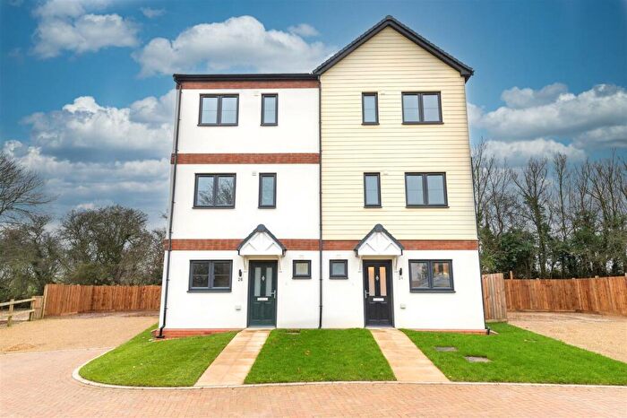 4 Bedroom Semi-Detached House To Rent In Northcote Drive, Monks Eleigh, IP7