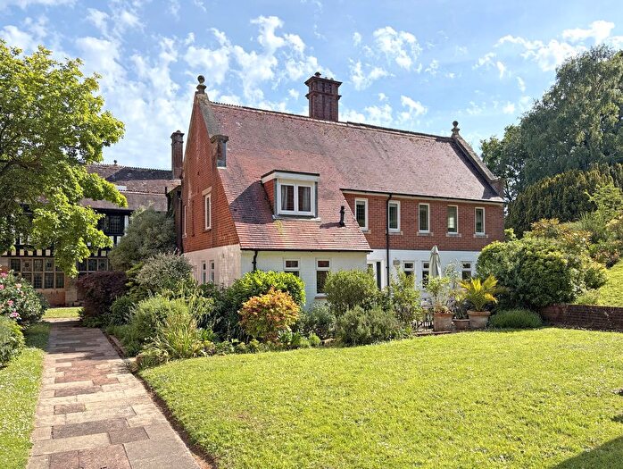 3 Bedroom Semi Detached House For Sale In Station Road, Sidmouth, EX10
