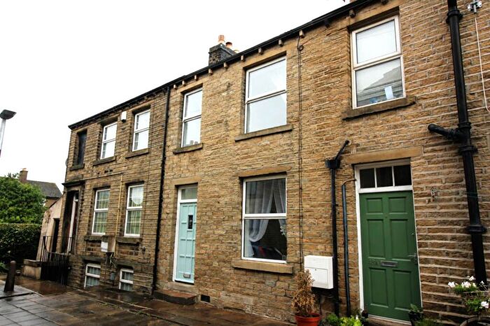2 Bedroom Terraced House For Sale In Lidget Street, Lindley, HD3