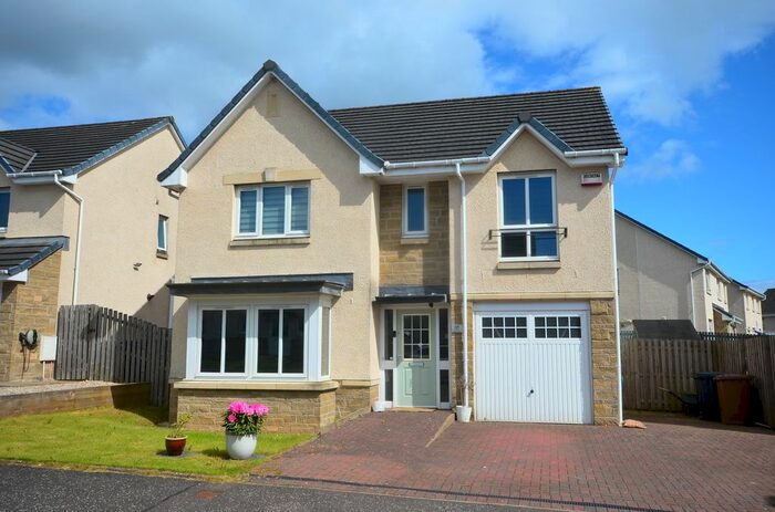 4 Bedroom Detached House To Rent In Kinglas Drive, Dumbarton, Wdc, G82