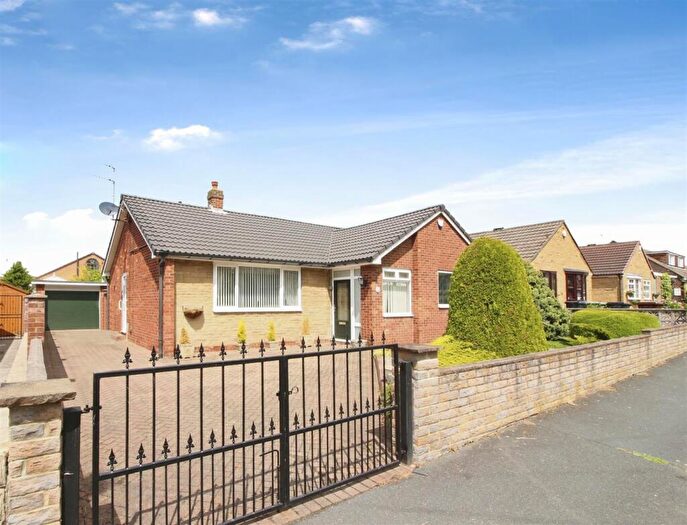 3 Bedroom Detached Bungalow For Sale In Templegate Avenue, Leeds, LS15