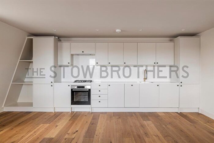 1 Bedroom Flat To Rent In Hoe Street, London, E17