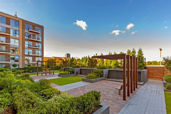 1 Bedroom Flat To Rent In Lockside House, Chelsea Creek, Fulham, SW6