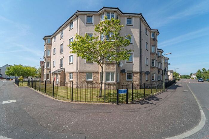 2 Bedroom Flat For Sale In Leyland Road, Bathgate, EH48