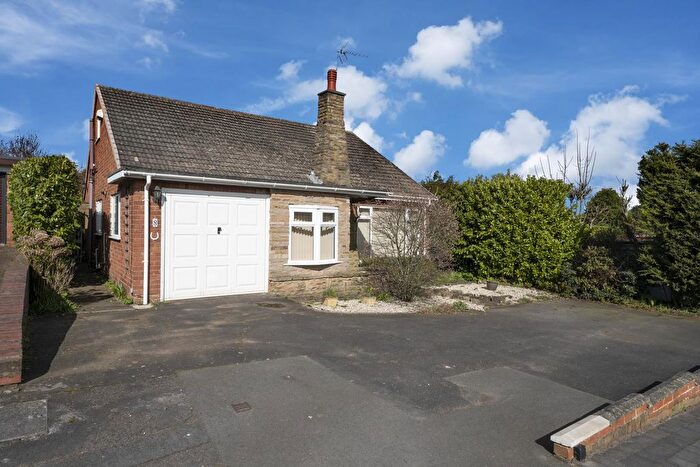 4 Bedroom Detached House For Sale In White Oak Drive, Kingswinford, DY6