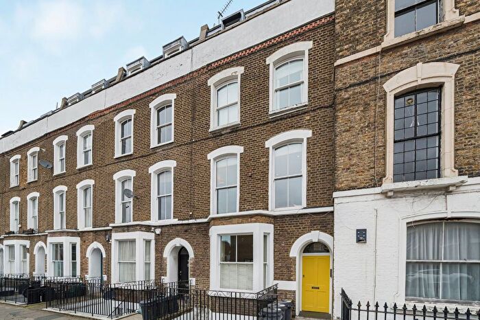 1 Bedroom Flat For Sale In Westbourne Road, Islington, London, N7