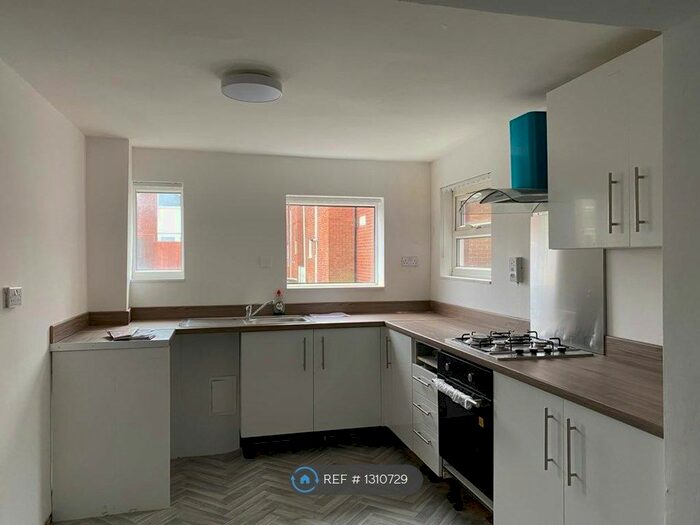 4 Bedroom End Of Terrace House To Rent In Alderley, Skelmersdale WN8