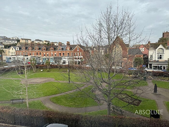2 Bedroom Flat To Rent In Palace Avenue, Paignton, TQ3