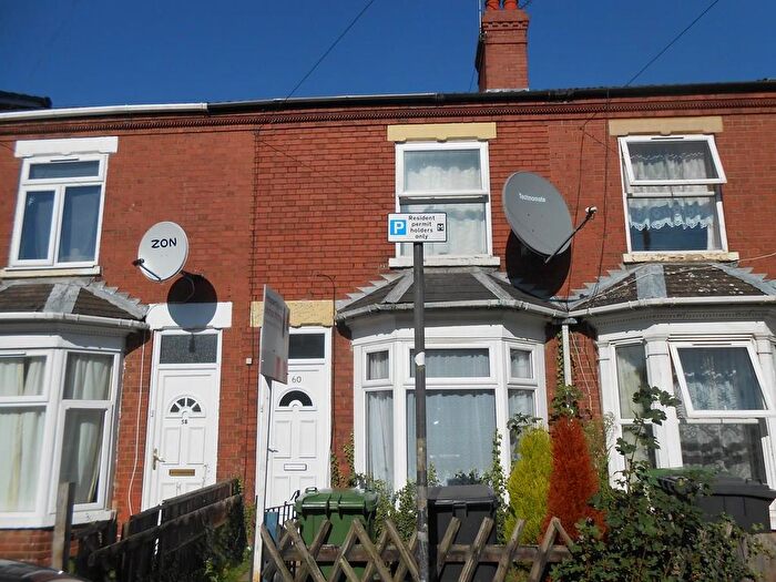 3 Bedroom Terraced House For Sale In Alma Road, Millfiled, Peterborough, PE1