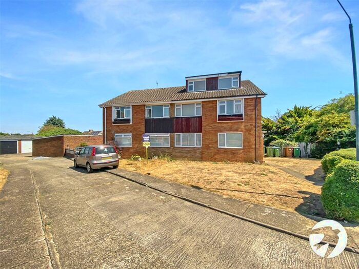 2 Bedroom Maisonette To Rent In Wessex Drive, Erith, DA8